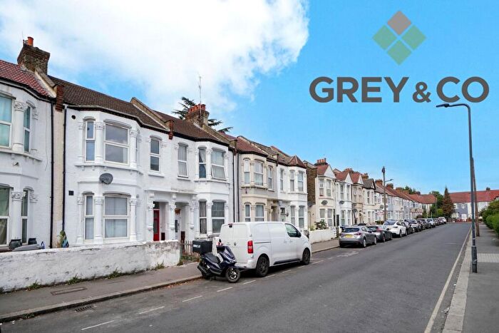 2 Bedroom Apartment To Rent In Wembley, Greater London, HA0