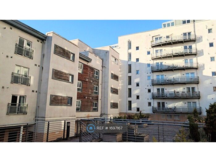 2 Bedroom Flat To Rent In Port Dundas Road, Glasgow, G4