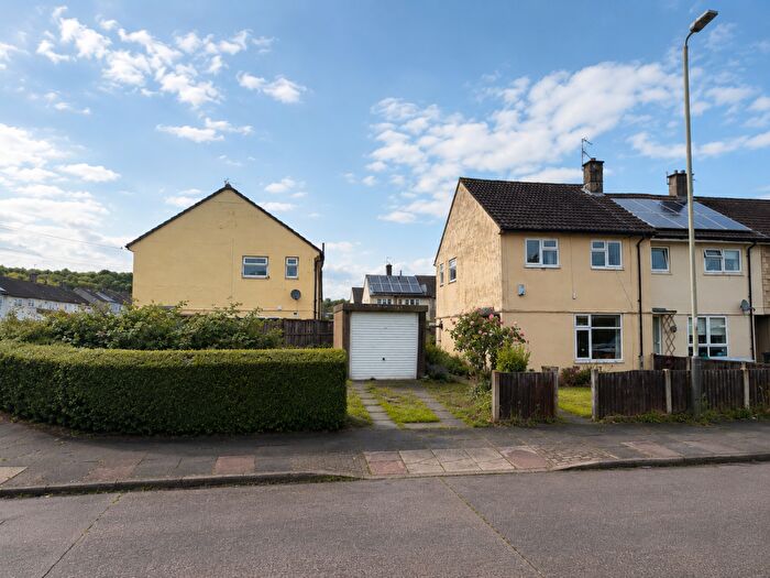 3 Bedroom End Of Terrace House For Sale In Holderness Road, Leicester, LE4