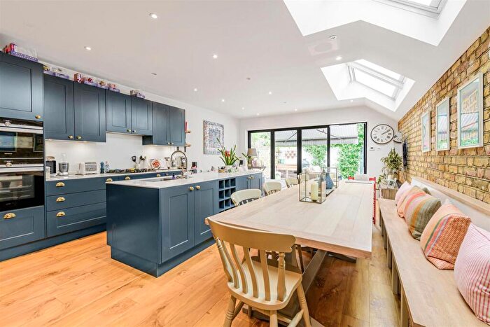 5 Bedroom Terraced House To Rent In White Hart Lane, Barnes, SW13
