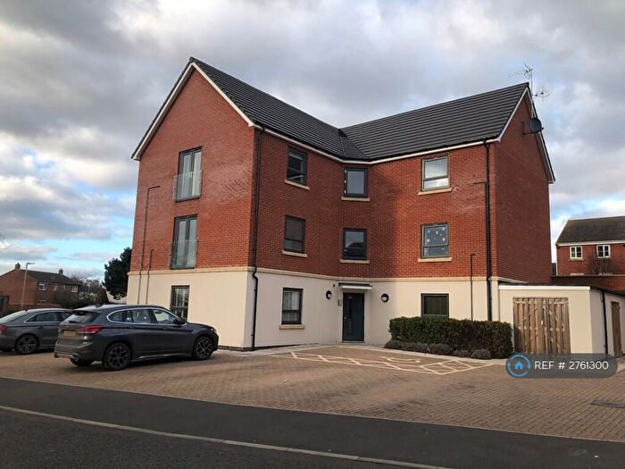 2 Bedroom Flat To Rent In Swift Court, Cheltenham, GL51