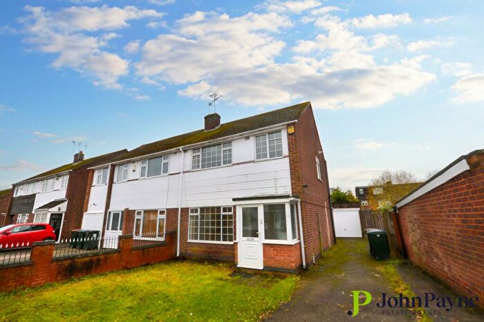 3 Bedroom Semi-Detached House To Rent In Babbacombe Road, Styvechale, Coventry, West Midlands, CV3