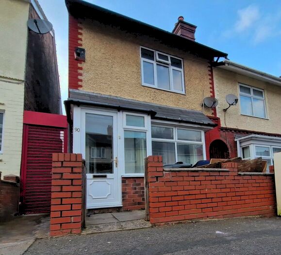 3 Bedroom End Of Terrace House To Rent In Bowden Road, Smethwick, West Midlands, B67