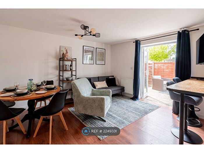 2 Bedroom Detached House To Rent In Raymund Road, Marston, Oxford, OX3