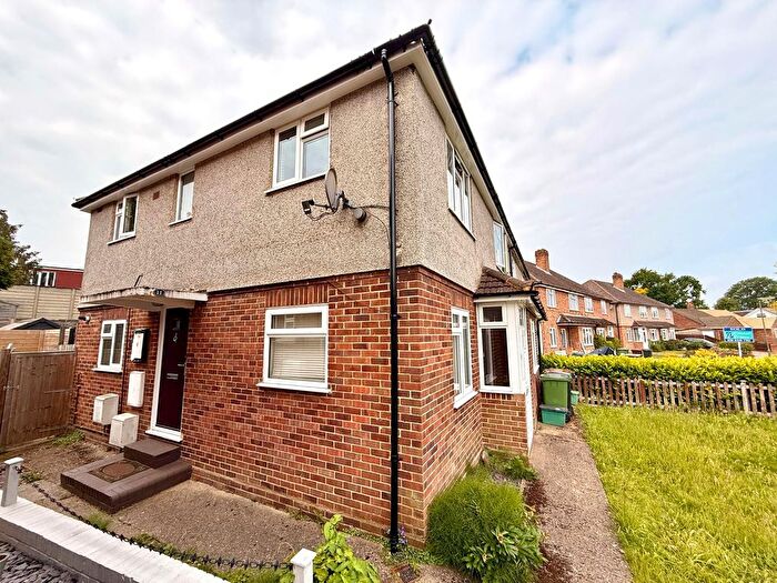 2 Bedroom Maisonette To Rent In Alsom Avenue, Worcester Park, KT4