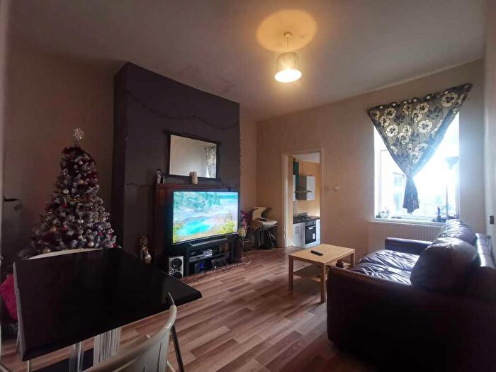 3 Bedroom Flat For Sale In Crowley Road, Swalwell, Gateshead, NE16