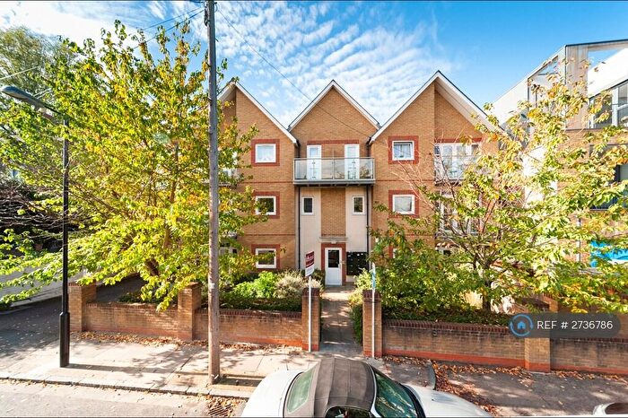 1 Bedroom Flat To Rent In Gordon Road, London, SE15