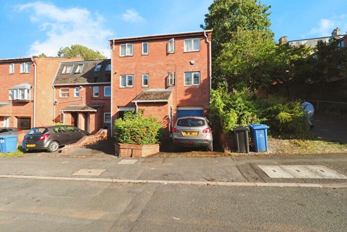 2 Bedroom Semi-Detached House For Sale In Warner Street, Derby, Derbyshire, DE22