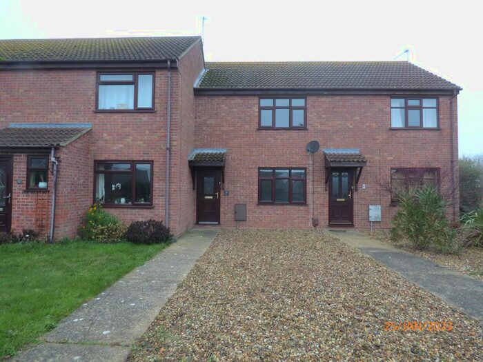 2 Bedroom Terraced House To Rent In Dales Court, Bradwell, Great Yarmouth, NR31