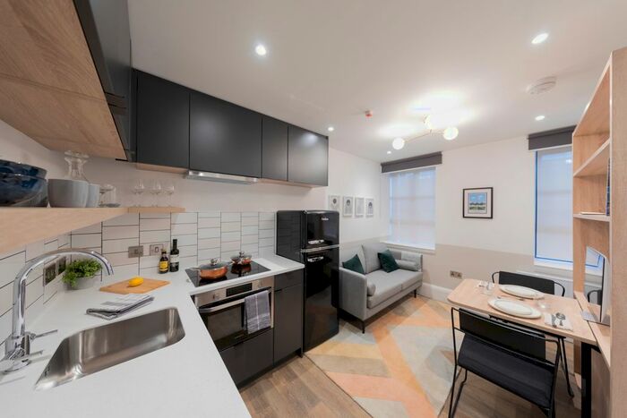 Studio To Rent In Shakespeare Road, London, SE24