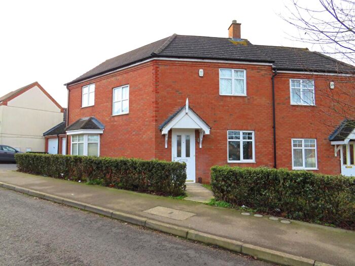 3 Bedroom House To Rent In Boughton Road, Corby, NN18