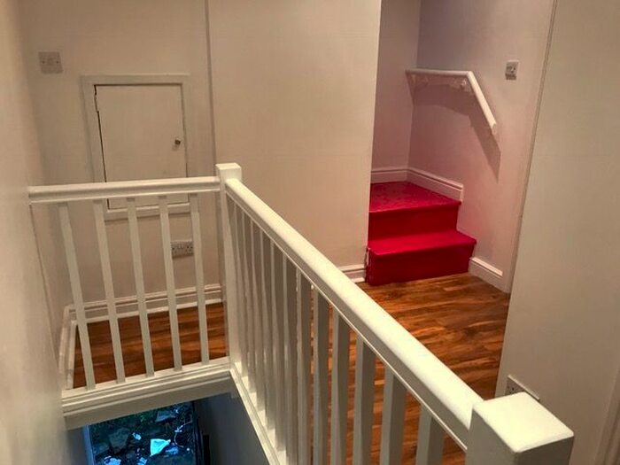 1 Bedroom Flat To Rent In Village Place, Leeds, LS4