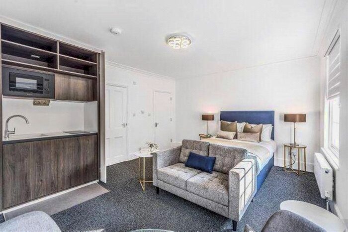 Studio To Rent In Gloucester Crescent, London, NW1