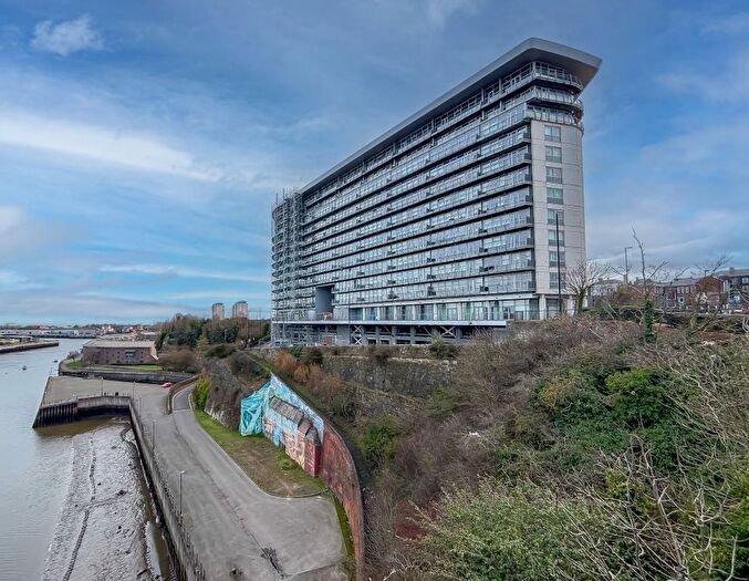 2 Bedroom Flat For Sale In Apartment Echo Building, Sunderland, Tyne And Wear, SR1