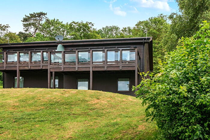 2 Bedroom Semi-Detached House For Sale In Golf Course View (Lodge ) Belton Woods., NG32