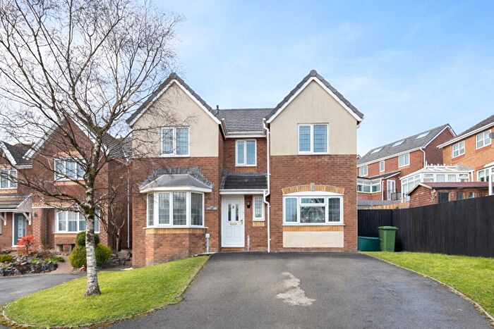 4 Bedroom Detached House For Sale In Laburnum Drive, Cwmdare, Aberdare, Rhondda Cynon Taf, CF44