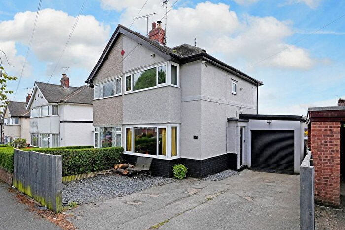 2 Bedroom Semi-Detached House For Sale In Alnwick Road, Hollinsend, S12