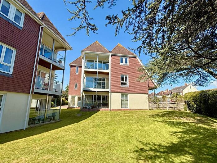 2 Bedroom Apartment For Sale In St. Georges Avenue, Weymouth, DT4