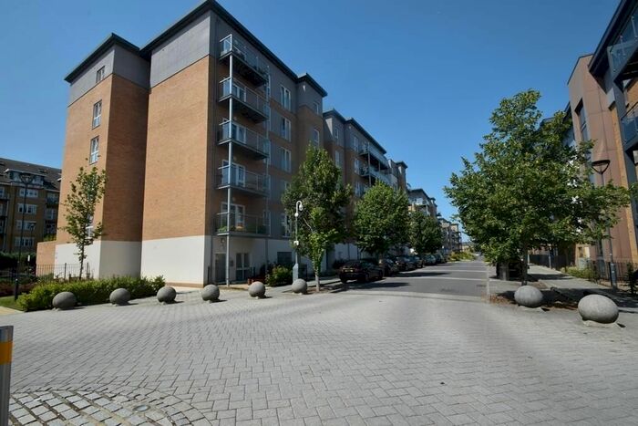 1 Bedroom Flat To Rent In Chelsea Lodge, Wintergreen Boulevard, West Drayton, UB7