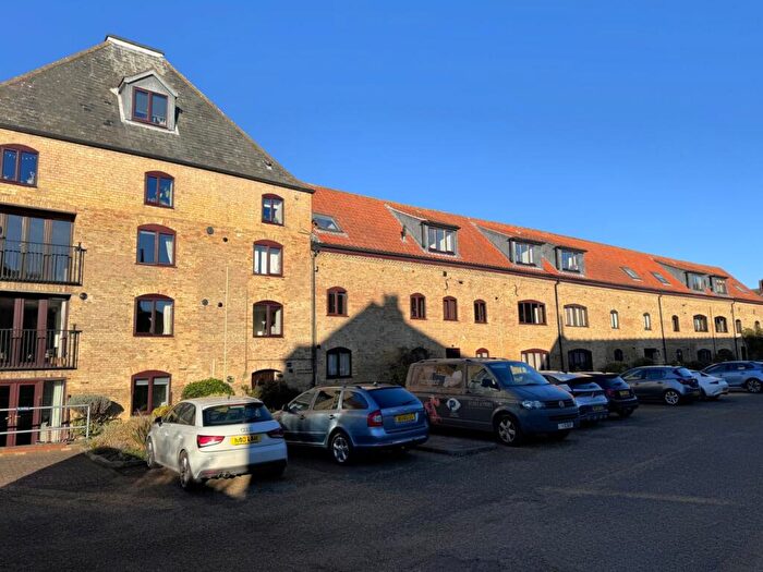 1 Bedroom Apartment For Sale In Trenowath Place, King's Lynn, PE30