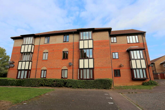 1 Bedroom Apartment To Rent In Blyford Way, Felixstowe, IP11