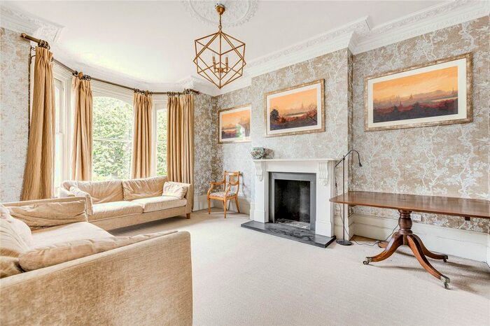 5 Bedroom Property To Rent In Salcott Road, Between The Commons, SW11