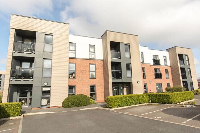 2 Bedroom Apartment For Sale In Trimbush Way, Market Harborough, LE16