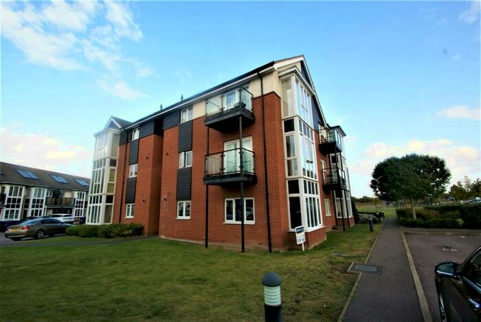 1 Bedroom Flat To Rent In Griffiths Road, Purfleet, RM19