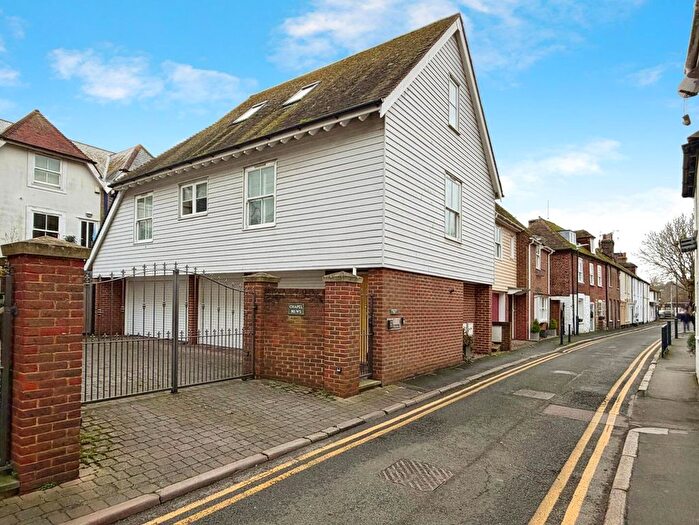 2 Bedroom Detached House For Sale In Chapel Street, Hythe, CT21