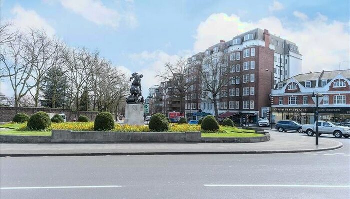 1 Bedroom Flat To Rent In Park Road, St Johns Wood, NW8