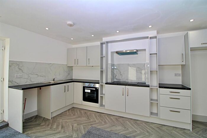 1 Bedroom Flat To Rent In Knowle Avenue, Blackpool, FY2