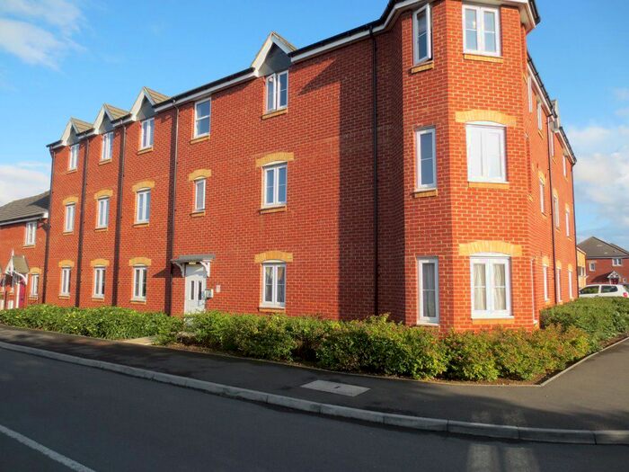 2 Bedroom Flat To Rent In Horsham Road, Swindon, SN3
