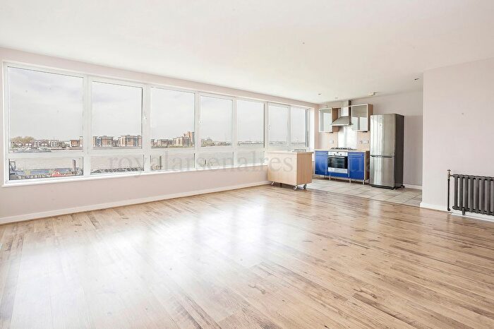 2 Bedroom Flat To Rent In Building, Hopton Road, Royal Arsenal, SE18