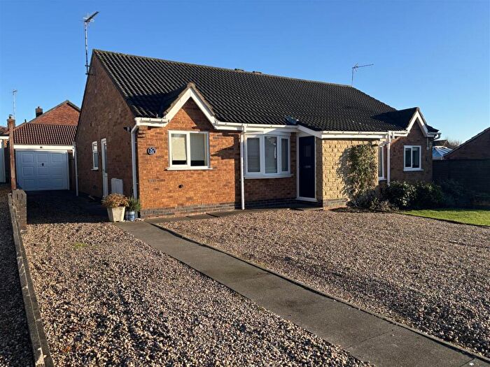 2 Bedroom Semi-Detached Bungalow For Sale In Linford Crescent, Markfield, LE67