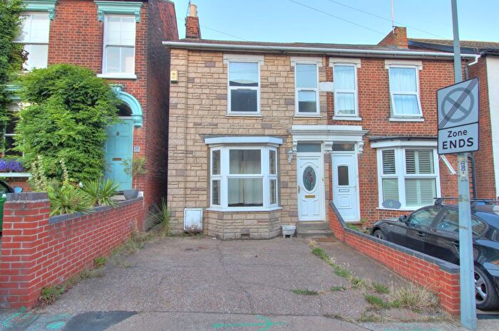 3 Bedroom Semi Detached House To Rent In Palmerston Road, Ipswich, IP4