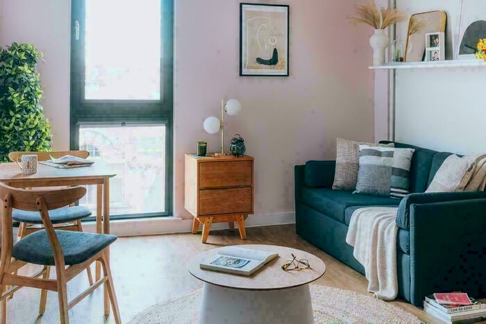 Studio To Rent In Schoolhill, Aberdeen, Aberdeenshire, AB10