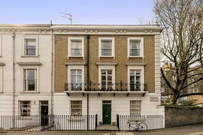 1 Bedroom Flat To Rent In Aylesford Street, London SW1V