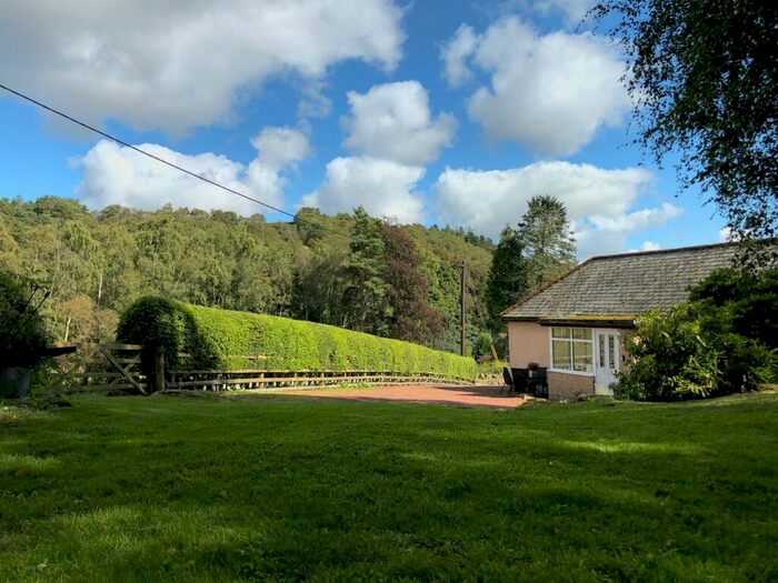 2 Bedroom Flat For Sale In Rothbury, Rothbury, Morpeth, Northumberland, NE65