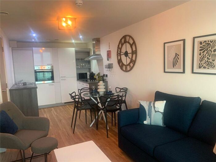 1 Bedroom Flat To Rent In The Courtyard, Stanhope St, Liverpool, L8