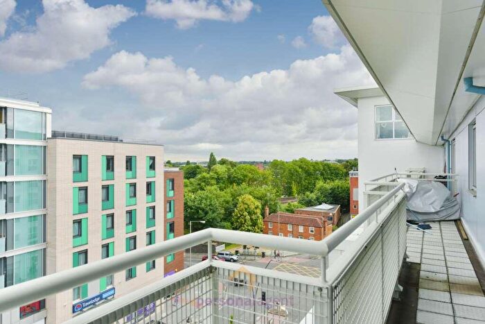 2 Bedroom Apartment To Rent In Station Approach, Epsom, KT19