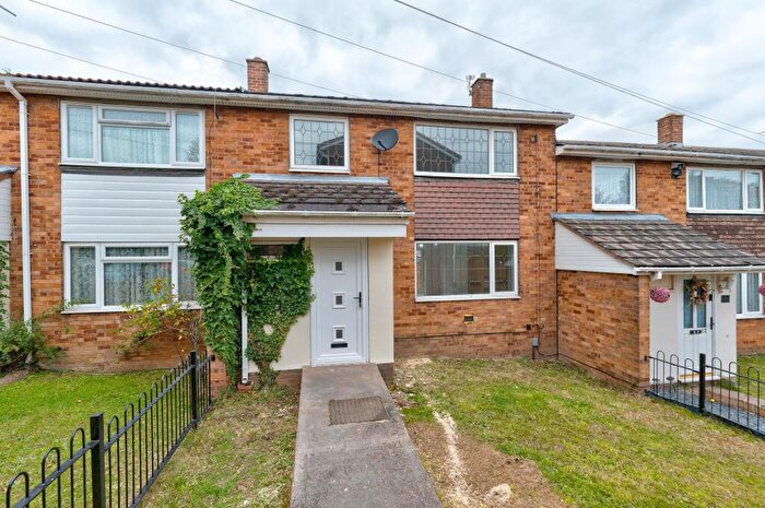 3 Bedroom Terraced House For Sale In Thirlmere Court, Mexborough, S64