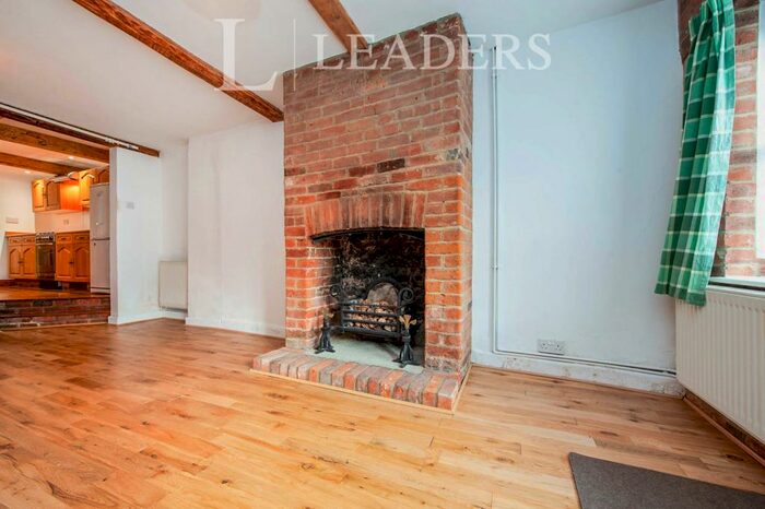 2 Bedroom Cottage To Rent In Coxwell Street, Faringdon, SN7