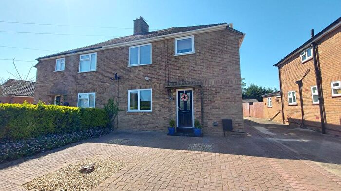 3 Bedroom Semi Detached House For Sale In Ancaster Road, Bourne, PE10