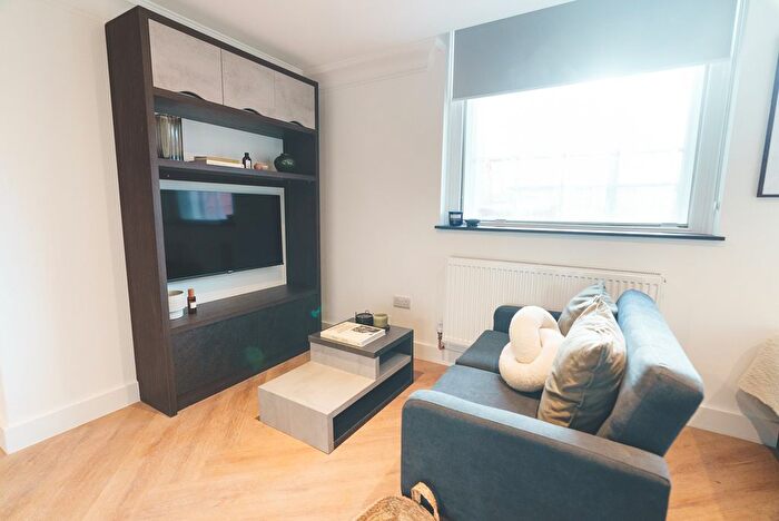 Studio To Rent In Cookridge Street, Leeds, LS2