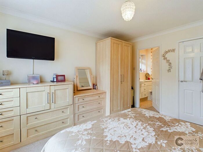 3 Bedroom Bungalow For Sale In Coniston Road, Ogwell, Newton Abbot, TQ12