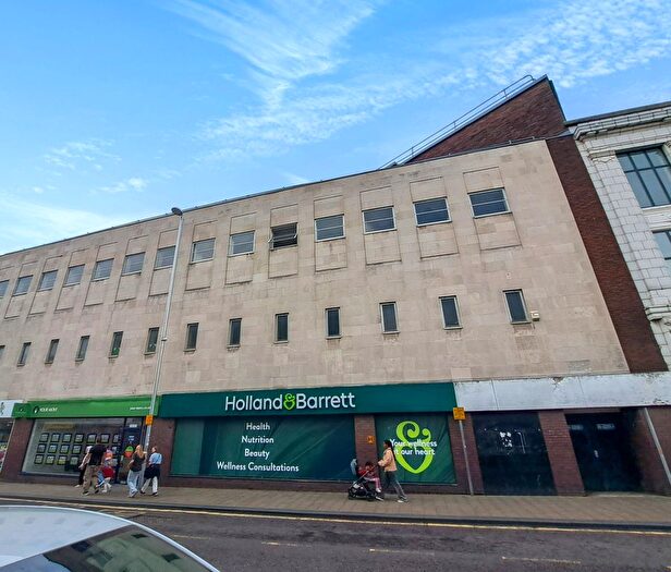 Retail Property For Sale In Queen Street, Barnsley, S70