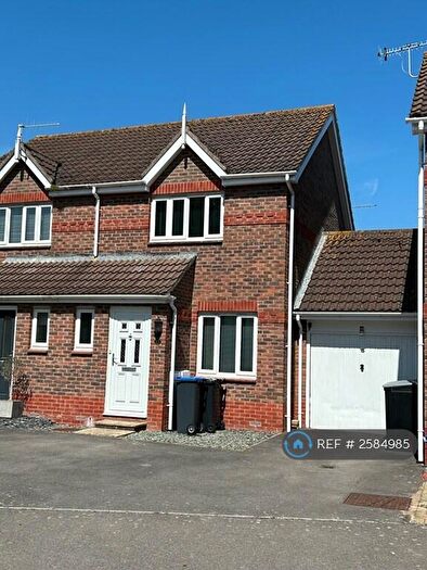 2 Bedroom End Of Terrace House To Rent In Essenhigh Drive, Worthing, BN13