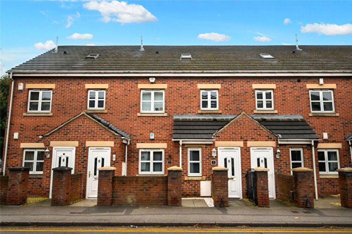 2 Bedroom Apartment To Rent In Apartment, Eaton Grange, Aberford Road, Leeds, West Yorkshire, LS26