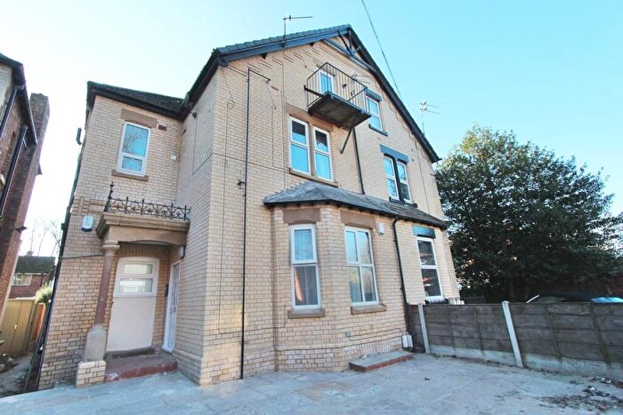 1 Bedroom Apartment To Rent In Chatham Grove, Manchester, M20