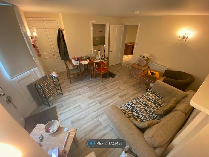 1 Bedroom Flat To Rent In Bateman Street, Cambridge, CB2